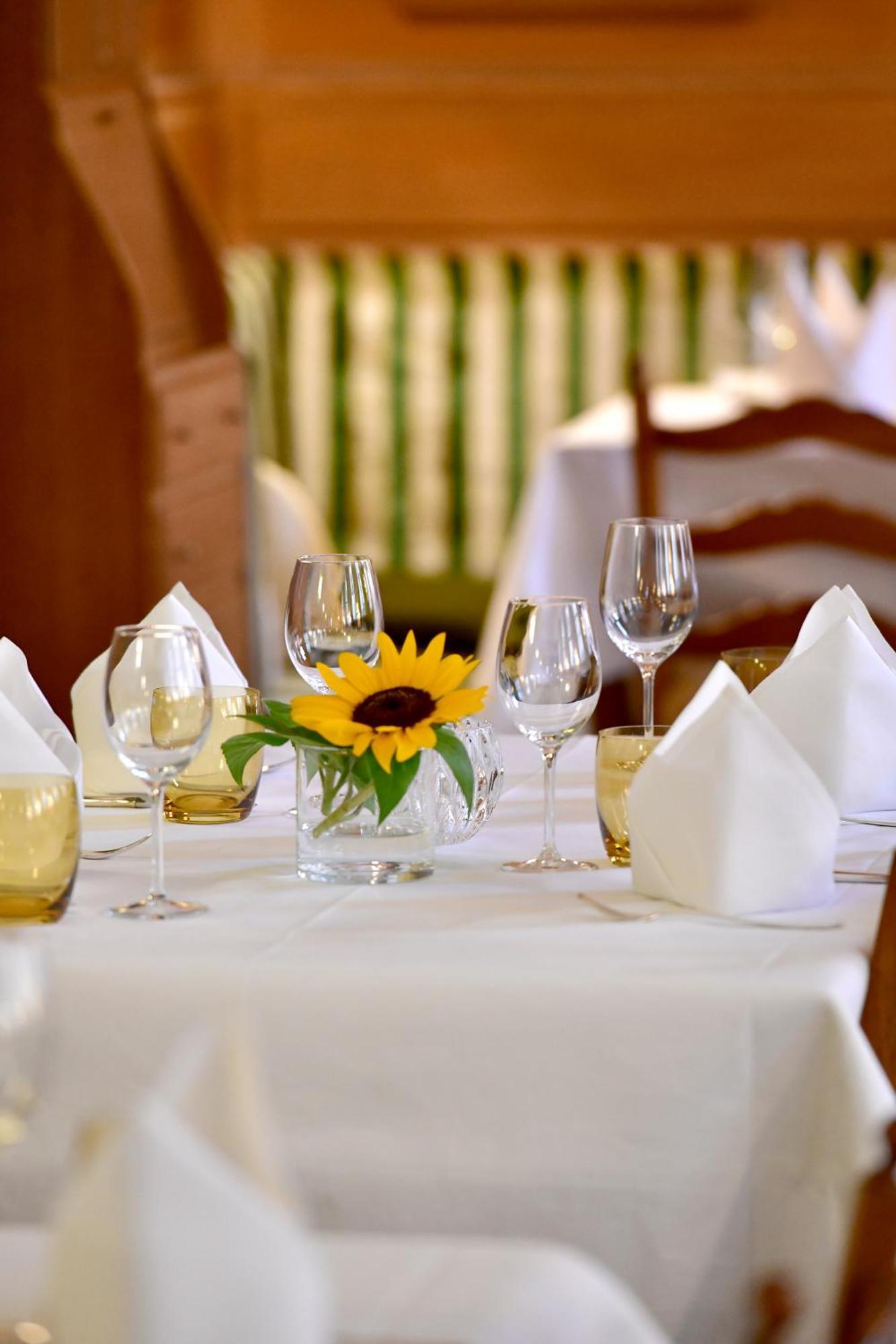 Romantik Hotel Markusturm Ротенбург-на-Таубере Экстерьер фото